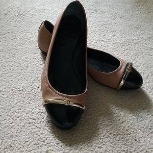 Tory Burch Pacey Flats Beige Tan Gold